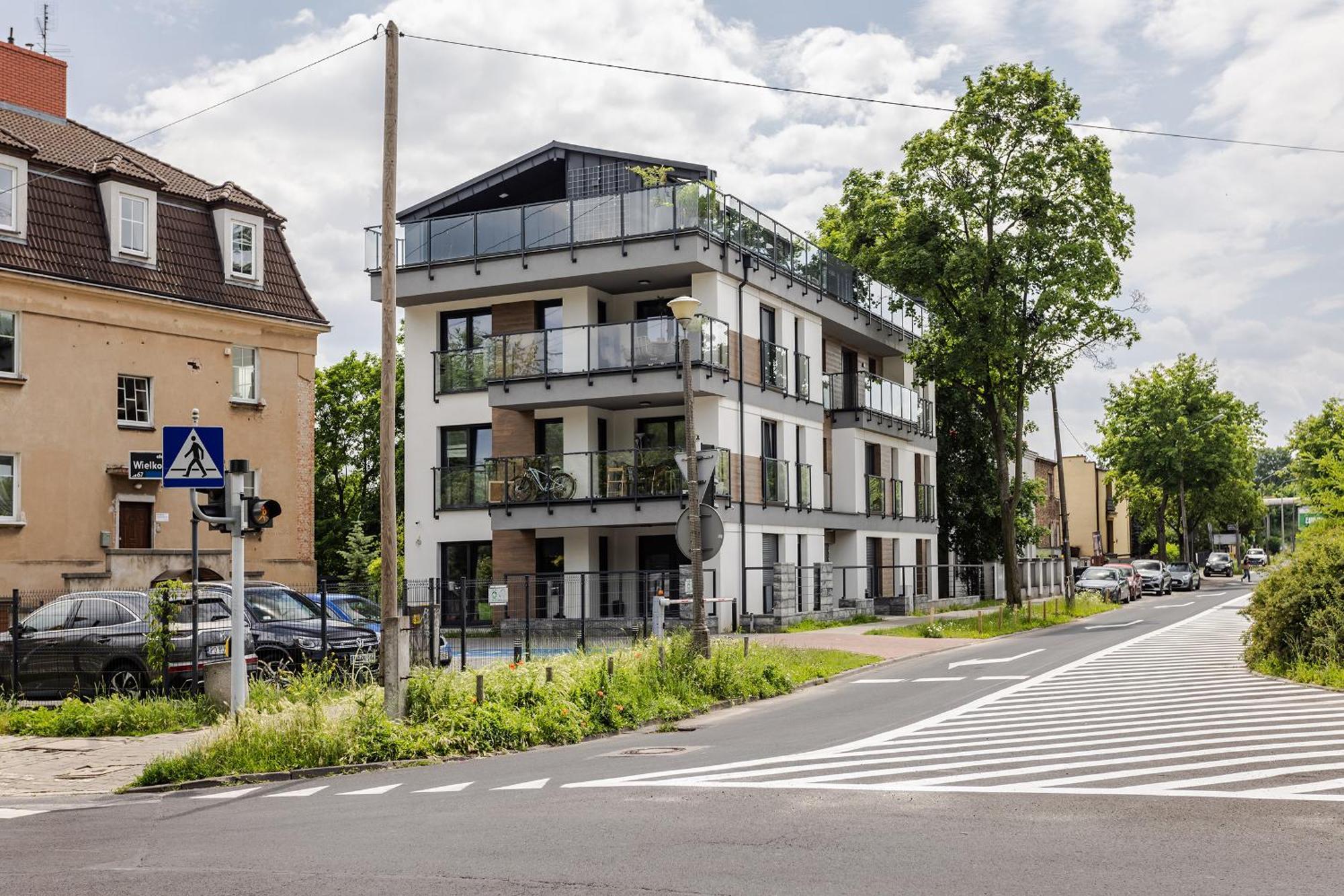 Luksusowy Very Berry W Poznaniu Z Trzema Sypialniami By Renters Apartment *