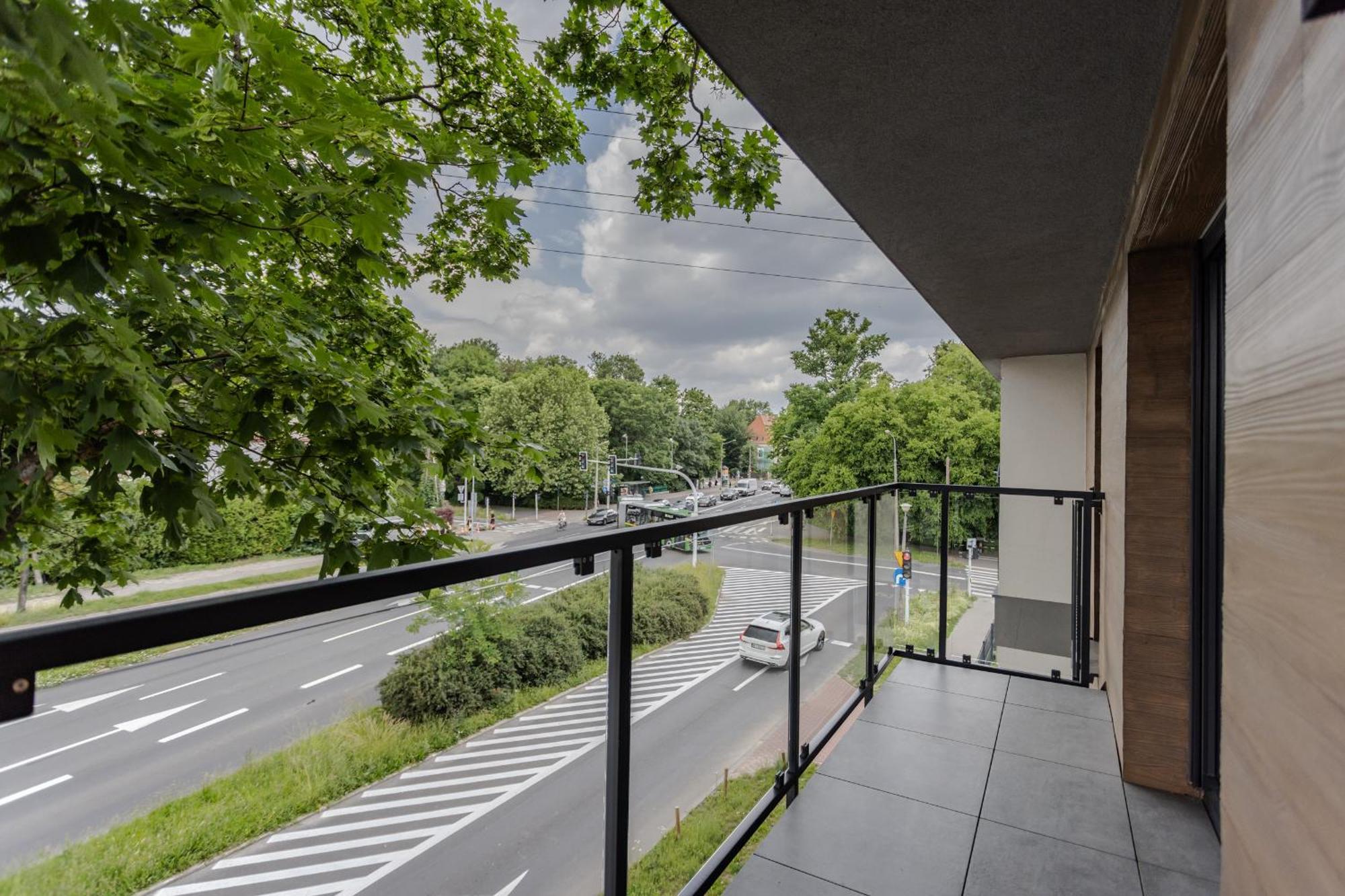 Apartment Luksusowy Very Berry W Poznaniu Z Trzema Sypialniami By Renters Poznan