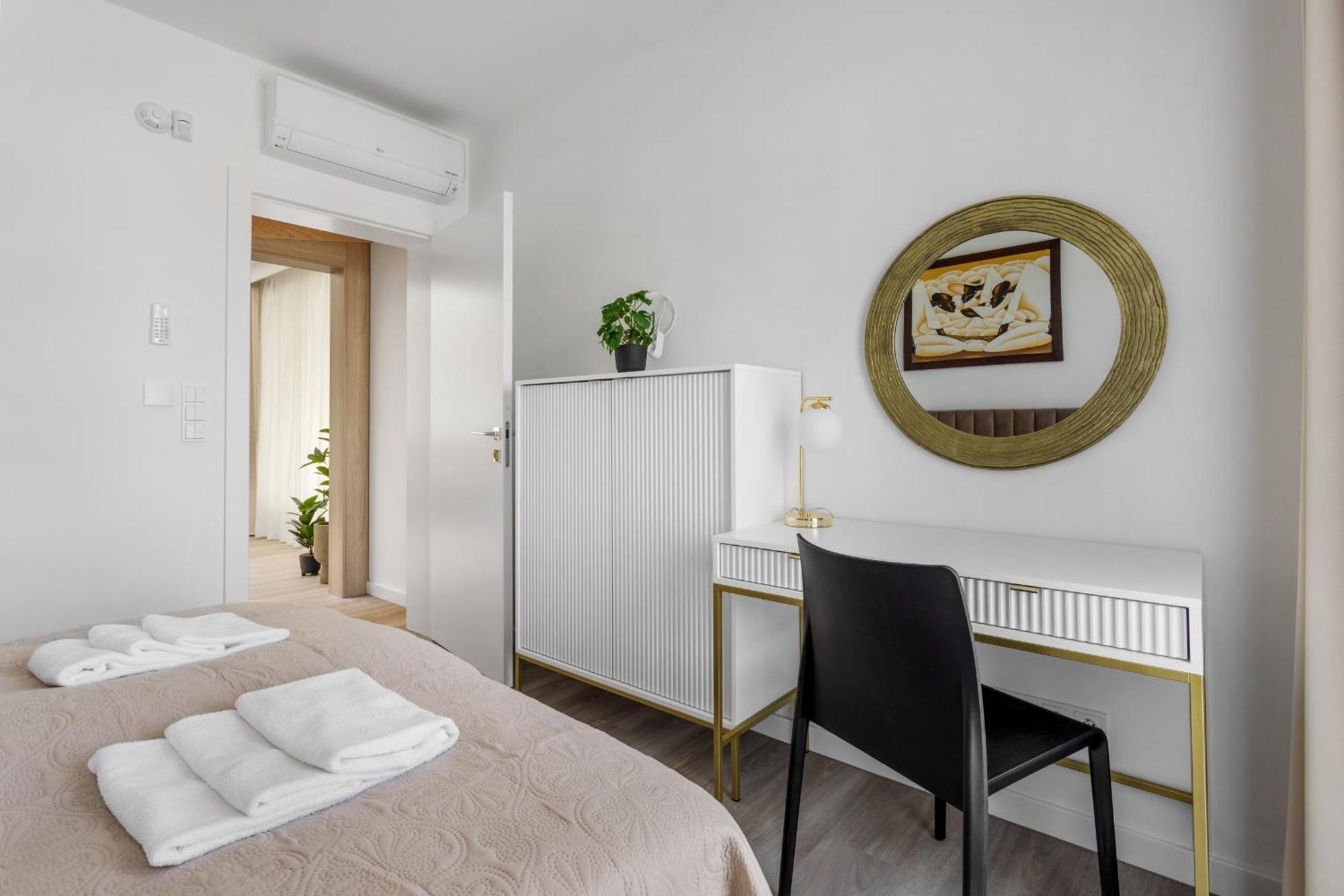 Luksusowy Very Berry W Poznaniu Z Trzema Sypialniami By Renters * Poznan